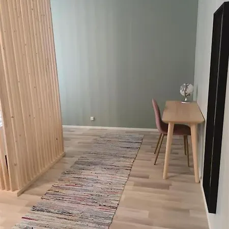 Saunallinen Yksioe, 4 Vuodepaikka Apartment *