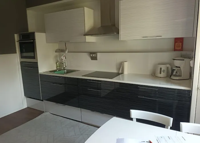 Saunallinen Yksioe, 4 Vuodepaikka Lejlighed